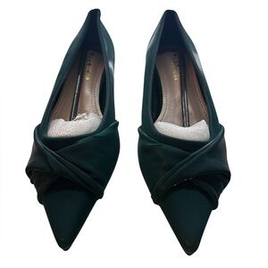 NWOT, Seven Big‎ Trees, Emerald Green, Women’s Size 6.5/7, Flats